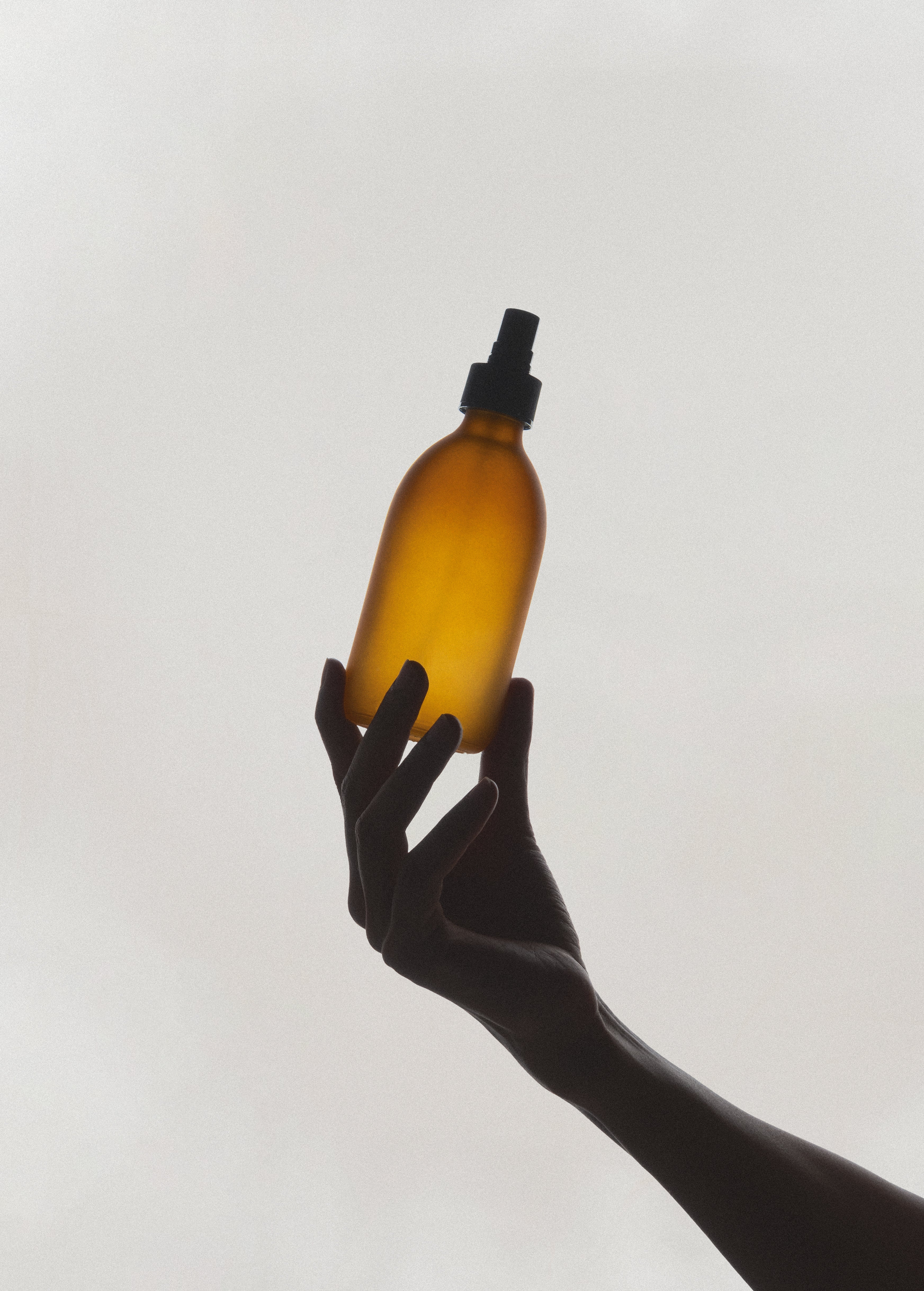 Frosted Amber Atomiser Spray - Image 3